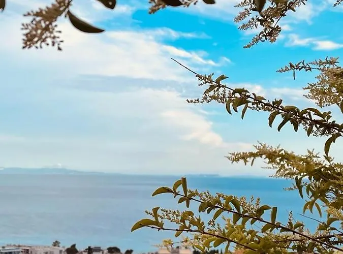 Imperial Hotel Dhërmi