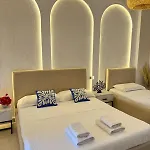 Imperial 3*