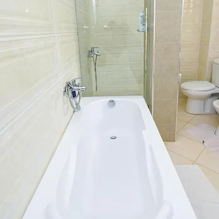 Imperial Hotel 3*